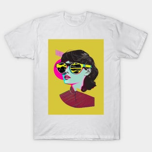 Vintage pop art style woman portrait T-Shirt